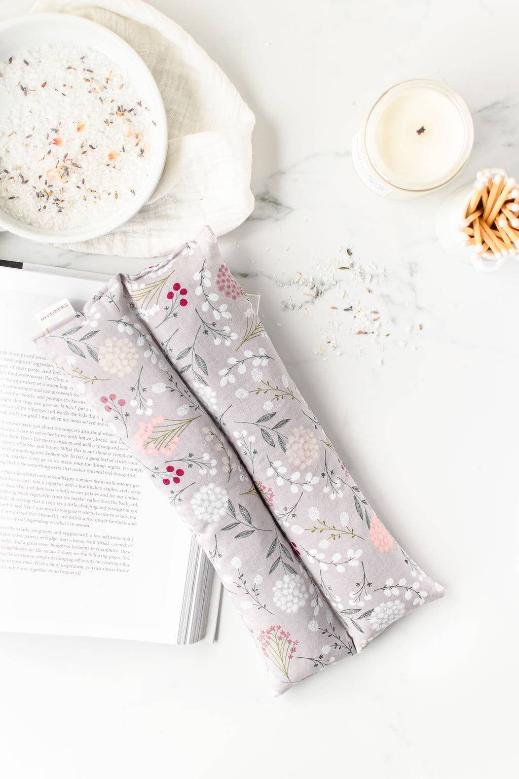 Heating Pad Neck Wrap, Hot + Cold Flaxseed - Grey Floral