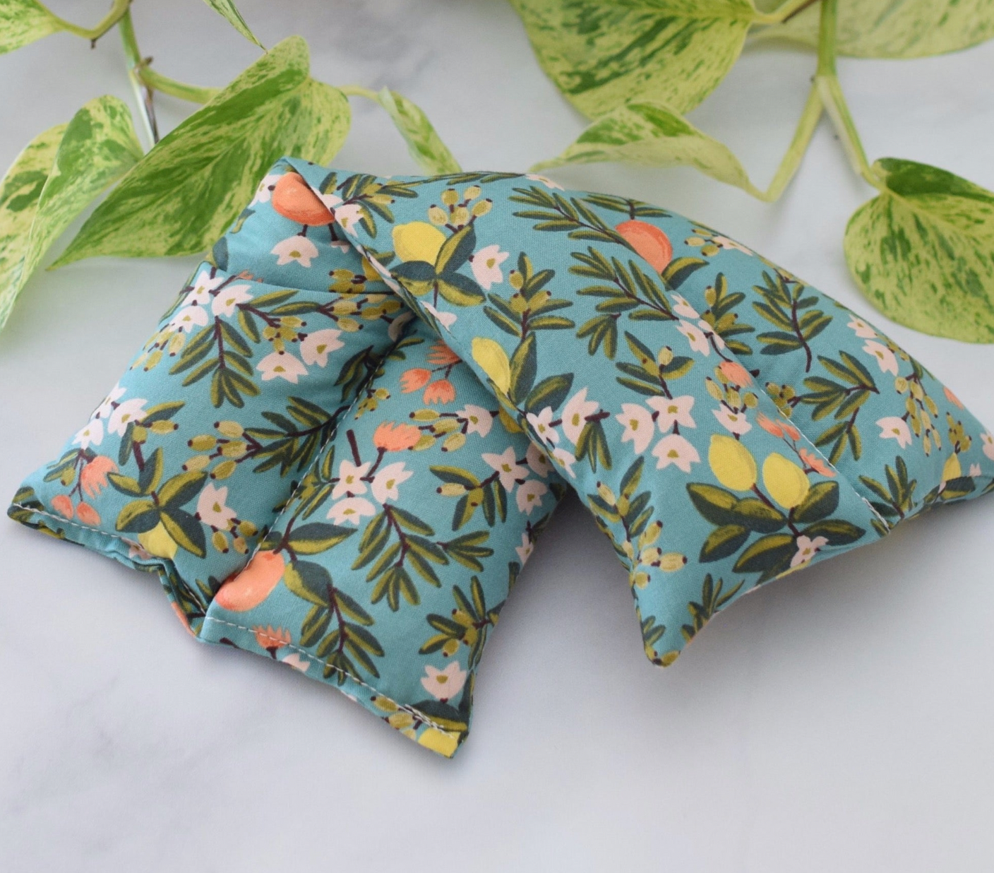 Heating Pad Neck Wrap, Hot + Cold Flaxseed Pack-Green Floral