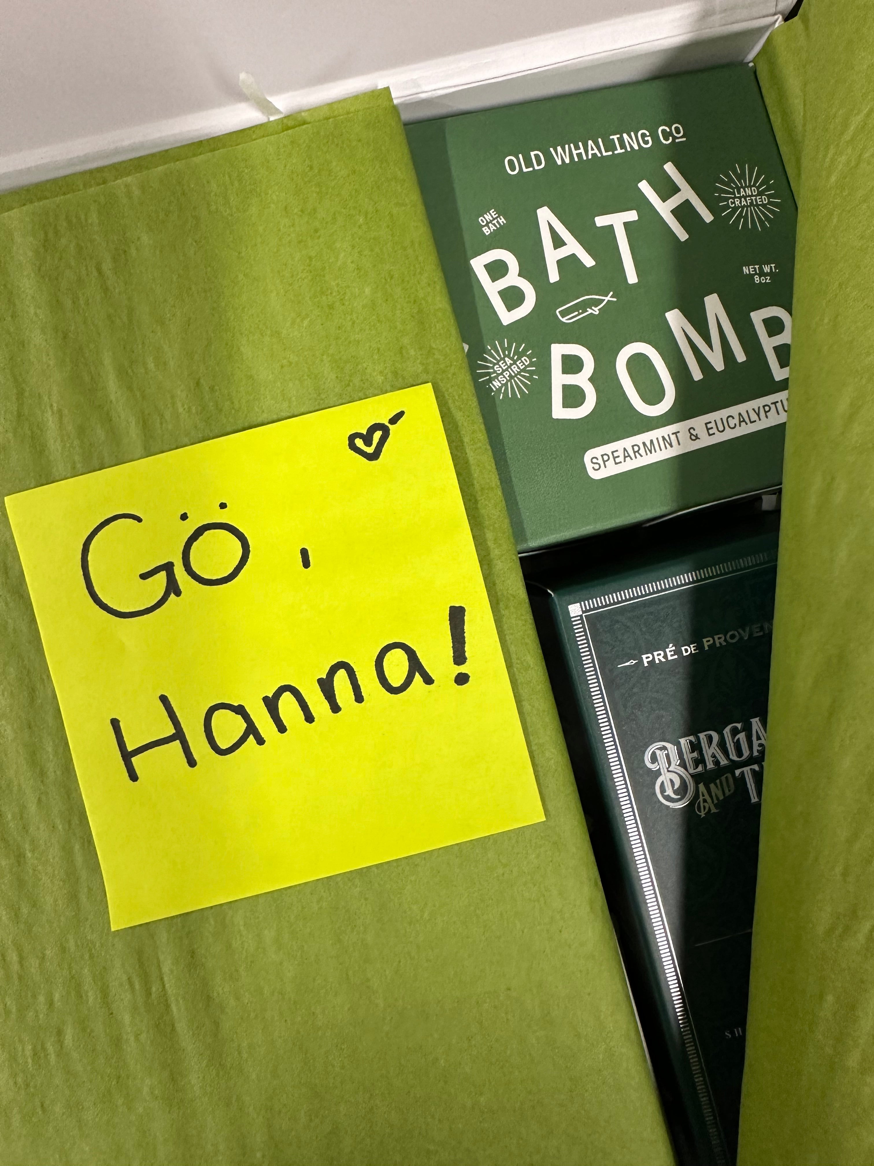 Hannah's College Giftbox